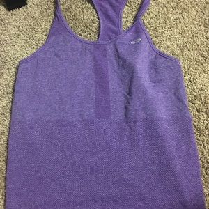 Workout tank top